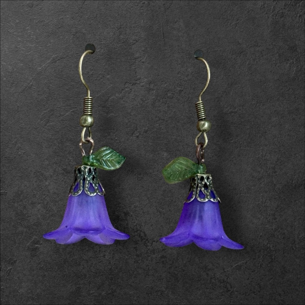 3/$28 Purple Flower Drop Earrings